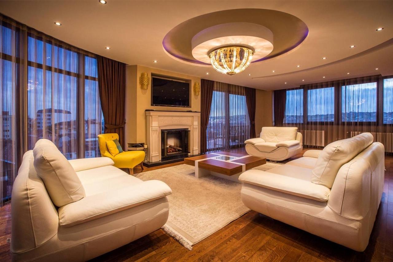Bentley Apartments Pristina Buitenkant foto